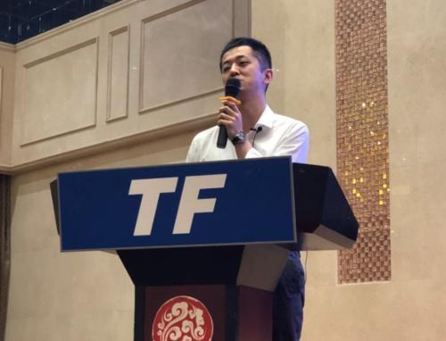 1557901439(1) 1557901439(1)